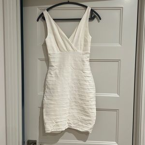 White mini minimalist dress stretchy